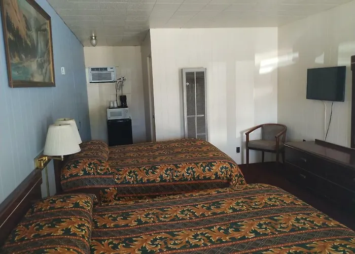 Edgewood Motel